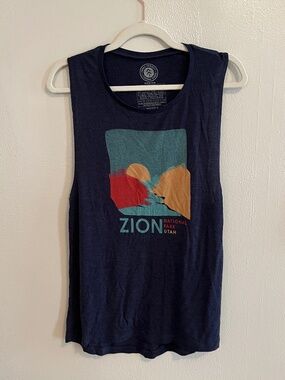 Parks Project Zion National Park Sleeveless Tee, Size Medium